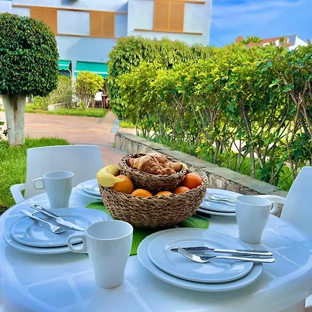 Brisas 51 By Sunhousescanarias Playa del Inglés